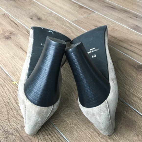 PRATESI Made in Italy Buckle Suede block 3” Heels - Picture 7 of 7
